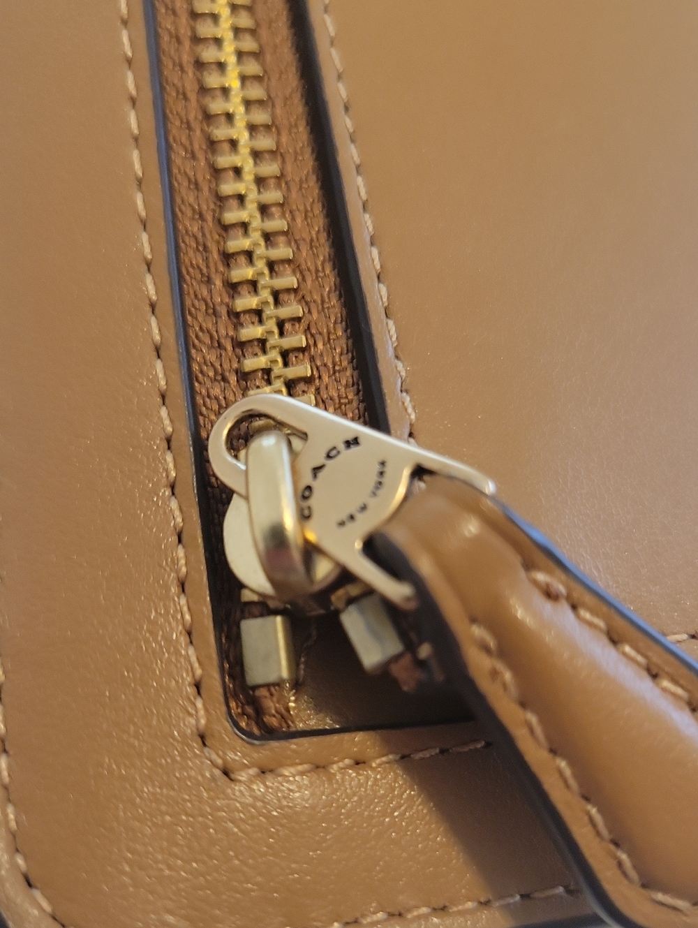 Coach Essential slim wallet in Honey Brown - Picture 6 of 11